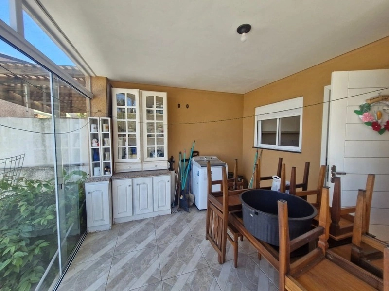 Casa com 3 dormitórios e vista para o mar no bairro Arco Íris: 8ª foto da galeria de imagens do imóvel