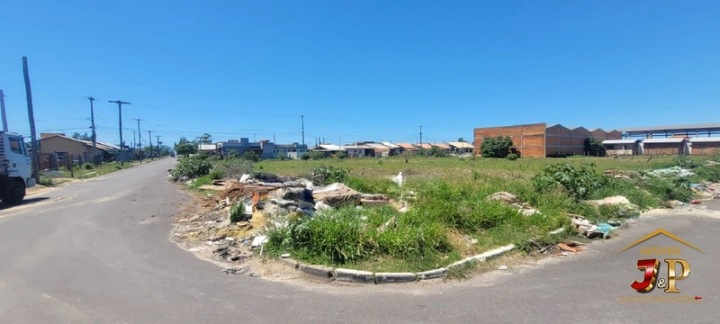 Terreno de esquina à Venda no Jardim Beira Mar, Capão da Canoa: 1ª foto da galeria de imagens do imóvel
