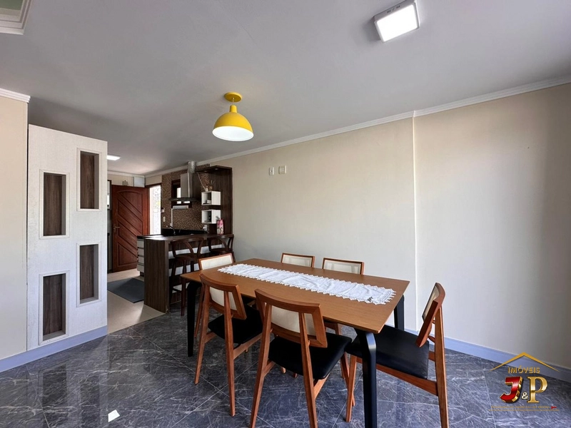 Casa de Sonho no Bairro Guarani - A 50 Metros do Mar!: 13ª foto da galeria de imagens do imóvel