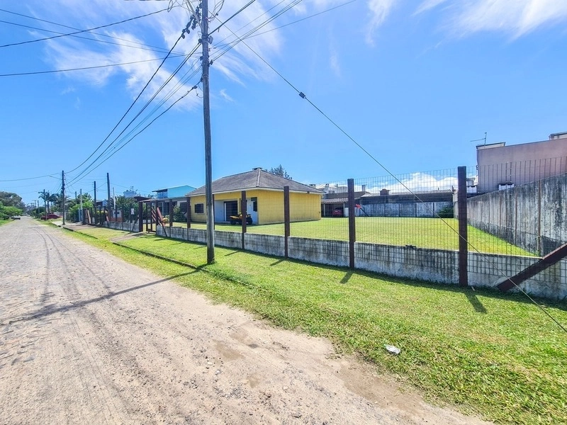 Casa 3 dormitórios no Araçá - 2 Terrenos!: 2ª foto da galeria de imagens do imóvel