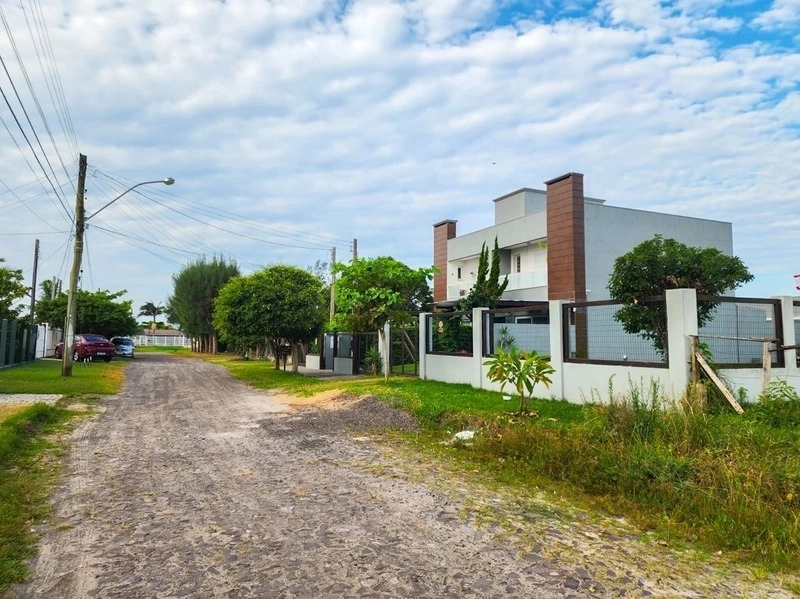 TERRENO EM EXCELENTE LOCALIZAÇÃO- BAIRRO ARAÇA: 5ª foto da galeria de imagens do imóvel