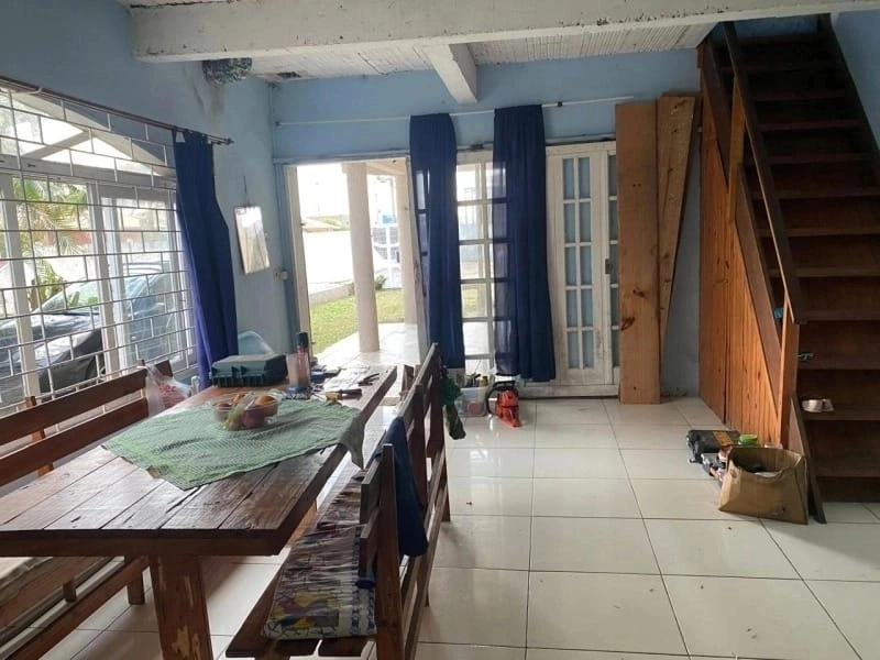Sobrado com 4 dormitórios no bairro Guarani: 6ª foto da galeria de imagens do imóvel