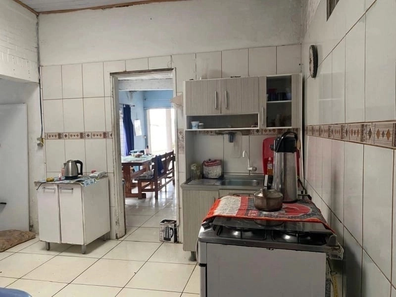 Sobrado com 4 dormitórios no bairro Guarani: 4ª foto da galeria de imagens do imóvel