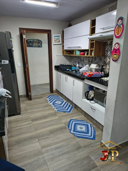 Casa apenas 100 metros do mar e 5 dormitórios!: 4ª foto da galeria de imagens do imóvel
