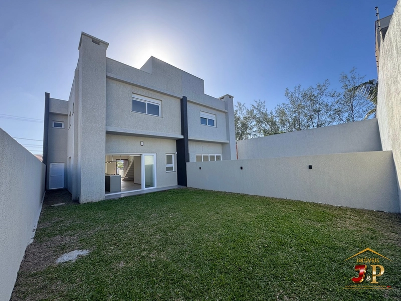 Casa dos sonhos a 100m do mar com 4 Suítes: 23ª foto da galeria de imagens do imóvel