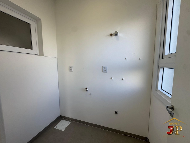Casa dos sonhos a 100m do mar com 4 Suítes: 18ª foto da galeria de imagens do imóvel