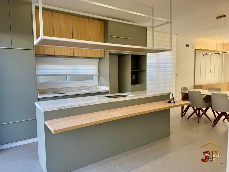 Casa dos sonhos a 100m do mar com 4 Suítes: 8ª foto da galeria de imagens do imóvel
