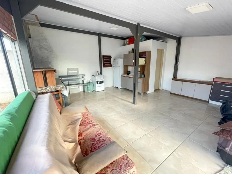 Casa a 150m da praia com 3 dormitórios: 6ª foto da galeria de imagens do imóvel