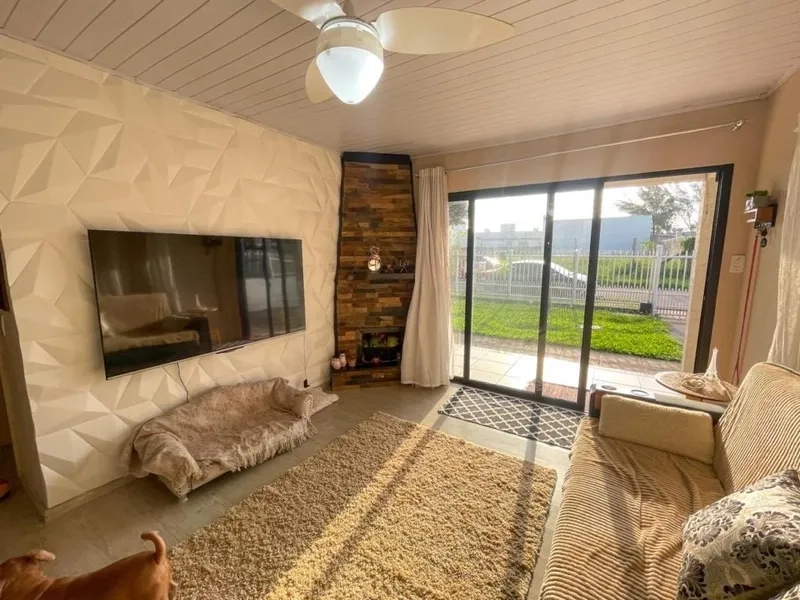 Casa a 150m da praia com 3 dormitórios: 13ª foto da galeria de imagens do imóvel