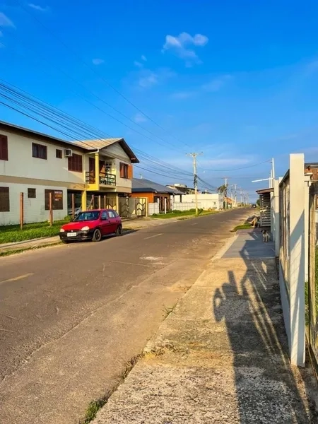 Casa a 150m da praia com 3 dormitórios: 21ª foto da galeria de imagens do imóvel