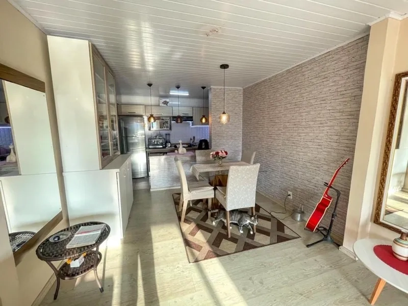 Casa a 150m da praia com 3 dormitórios: 14ª foto da galeria de imagens do imóvel