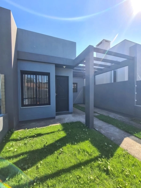 Ótima geminada no Bairro Guarani com 2 dormitórios: 5ª foto da galeria de imagens do imóvel
