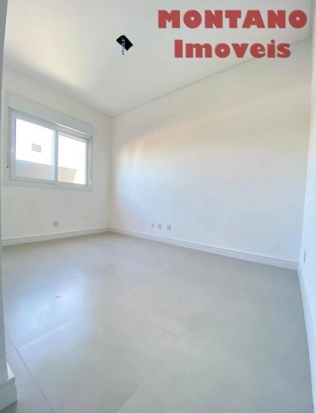 Casa de Alto Padrão com 3 Dormitórios Próxima ao Mar – Bairro Jardim: 12ª foto da galeria de imagens do imóvel