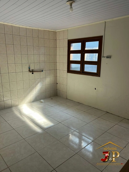 Casa à venda no Bairro Santa Luzia: 9ª foto da galeria de imagens do imóvel