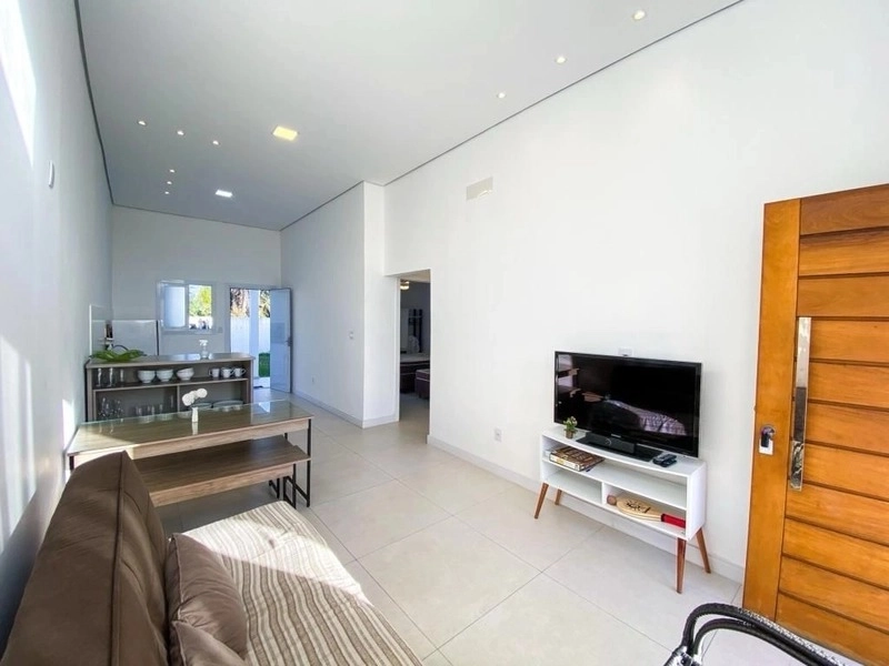 Casa Alto Padrão a 1 quadra do mar: 8ª foto da galeria de imagens do imóvel