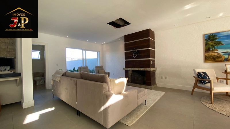 Casa de alto padrão com 3 dormitórios: 11ª foto da galeria de imagens do imóvel