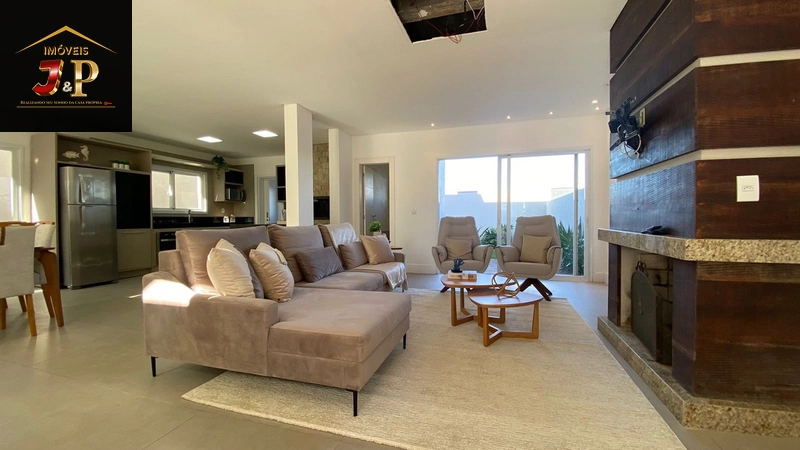 Casa de alto padrão com 3 dormitórios: 9ª foto da galeria de imagens do imóvel