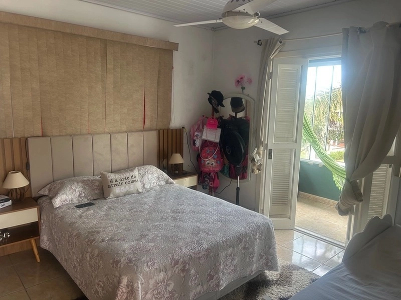 Lindo sobrado 4 dorm - a 150m da beira mar em Capão da Canoa: 7ª foto da galeria de imagens do imóvel