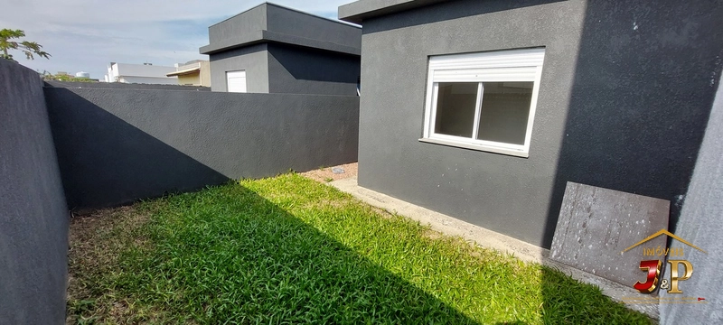 Casa com 2 dormitório pronta para mobiliar!: 8ª foto da galeria de imagens do imóvel