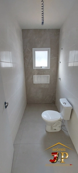 Casa com 2 dormitório pronta para mobiliar!: 1ª foto da galeria de imagens do imóvel