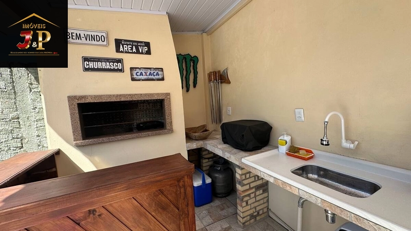 Casa com 2 terrenos, 3 quartos e piscina a 150m do mar: 5ª foto da galeria de imagens do imóvel