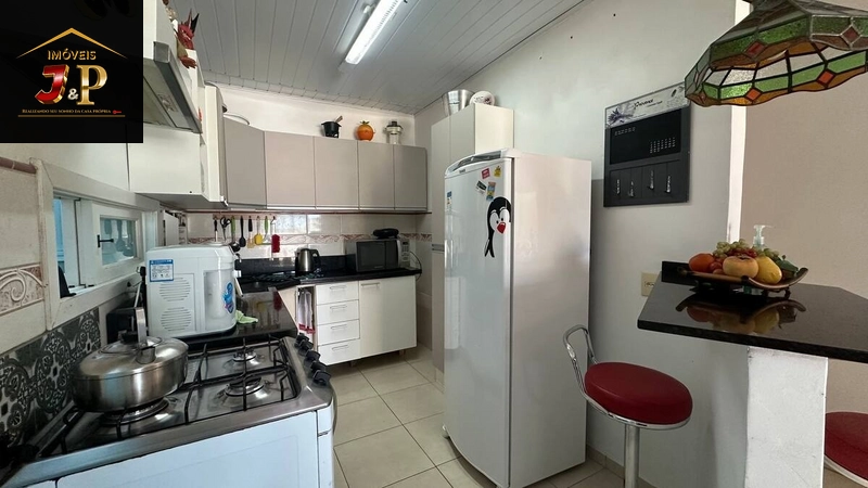 Casa com 2 terrenos, 3 quartos e piscina a 150m do mar: 22ª foto da galeria de imagens do imóvel