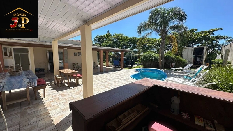 Casa com 2 terrenos, 3 quartos e piscina a 150m do mar: 29ª foto da galeria de imagens do imóvel