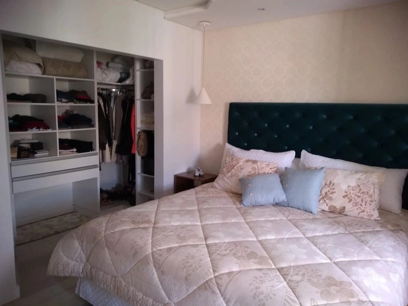 EXCELENTE CASA JARDIM BEIRA MAR - TRÊS DOMIRTÓRIOS: 1ª foto da galeria de imagens do imóvel