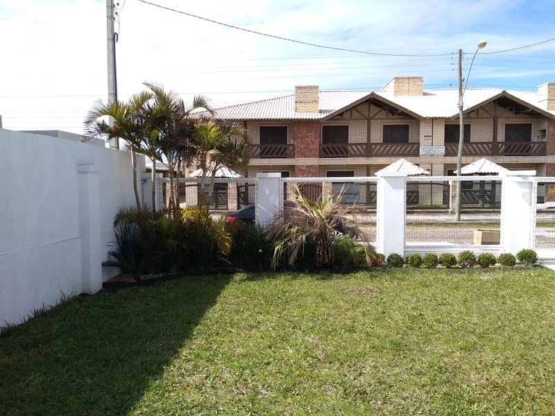 EXCELENTE CASA JARDIM BEIRA MAR - TRÊS DOMIRTÓRIOS: 9ª foto da galeria de imagens do imóvel