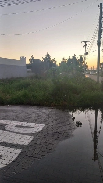 TERRENO DE ESQUINA NO LOTEAMENTO NOVA GUARANI: 1ª foto da galeria de imagens do imóvel