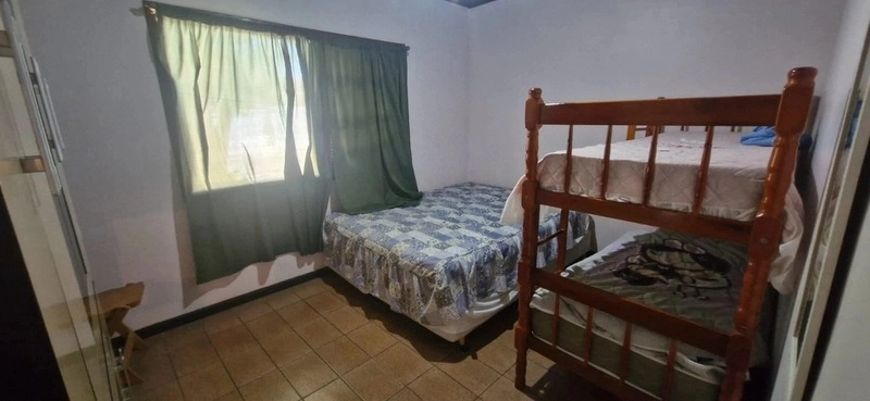 Casa com 3 dormitórios poucos metros do mar: 13ª foto da galeria de imagens do imóvel