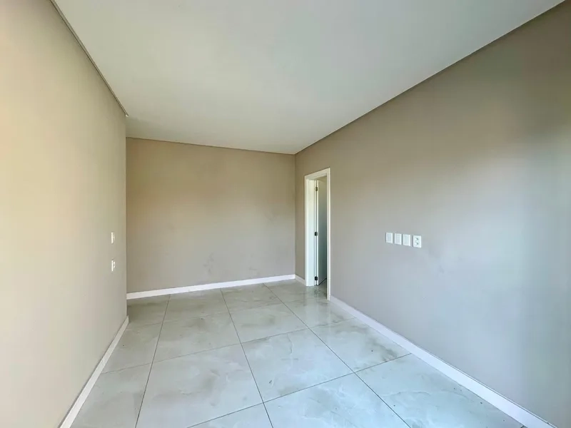 CASA ESTILO CONDOMÍNIO FECHADO - 3 SUÍTES - PRÓXIMO AO MAR: 10ª foto da galeria de imagens do imóvel