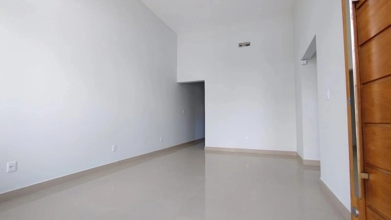 Casa com dois dormitórios próxima a praia: 8ª foto da galeria de imagens do imóvel