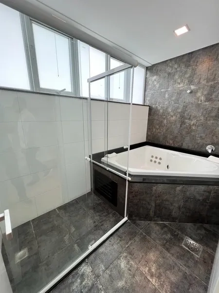 Casa de cinema com 4 Suítes e piscina no condomínio Condado: 13ª foto da galeria de imagens do imóvel