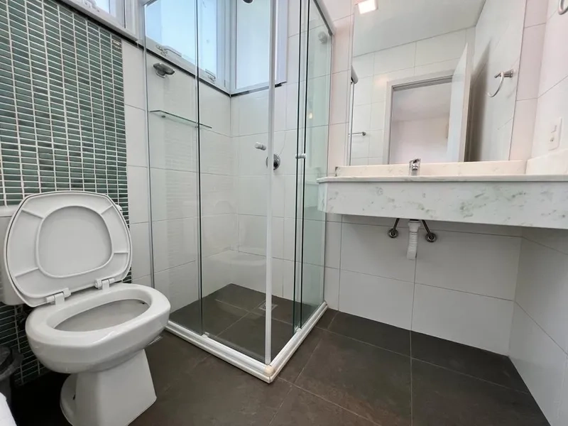 Casa de cinema com 4 Suítes e piscina no condomínio Condado: 4ª foto da galeria de imagens do imóvel