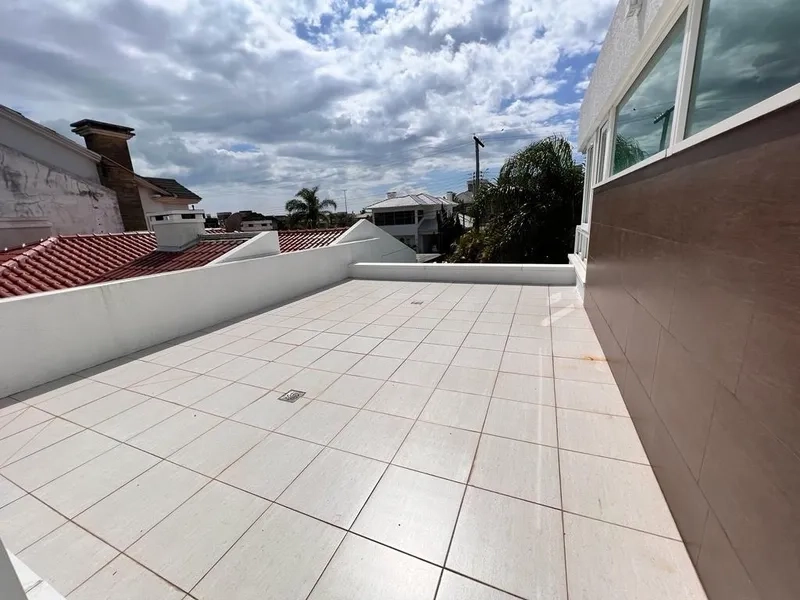 Casa de cinema com 4 Suítes e piscina no condomínio Condado: 12ª foto da galeria de imagens do imóvel