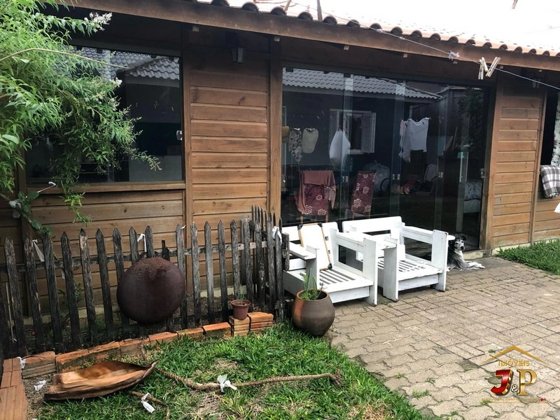 Casa mobiliada com 3 dormitórios e anexo nos fundos: 8ª foto da galeria de imagens do imóvel