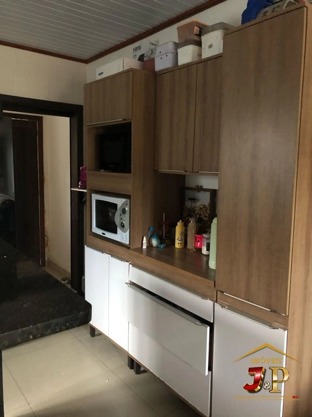 Casa mobiliada com 3 dormitórios e anexo nos fundos: 4ª foto da galeria de imagens do imóvel