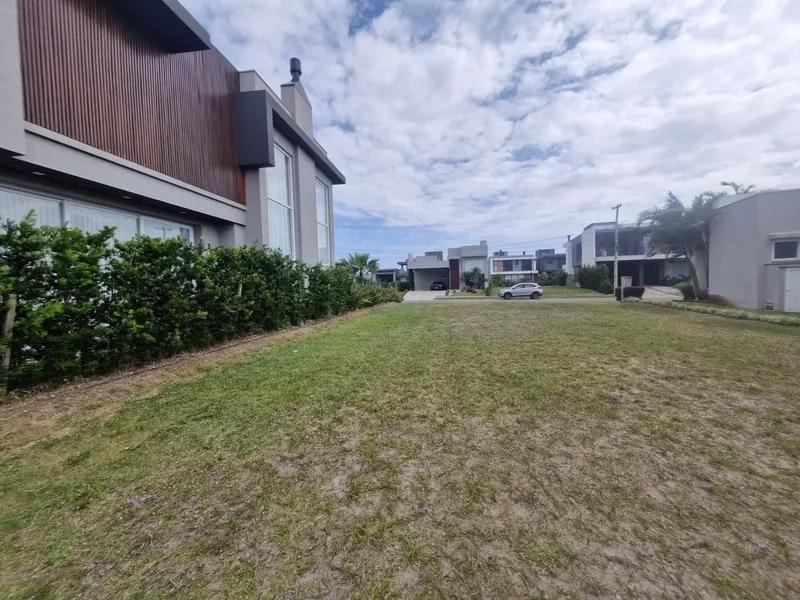 Terreno com ótima localização no condomínio Ilhas Resort: 5ª foto da galeria de imagens do imóvel