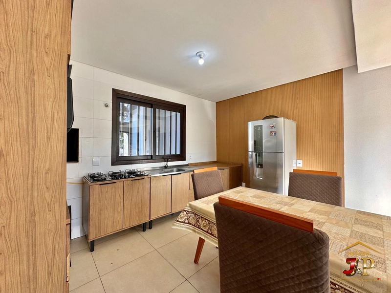 Casa linda com 3 dormitórios: 13ª foto da galeria de imagens do imóvel