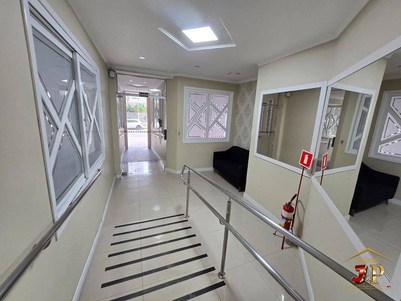 Apartamento mobiliado, com 1 dormitório e valor imperdível: 2ª foto da galeria de imagens do imóvel