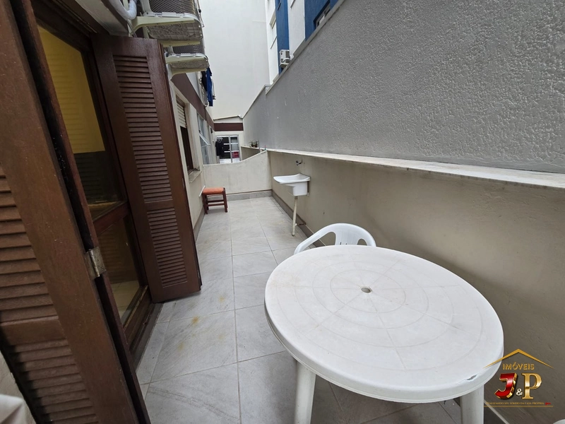 Apartamento mobiliado, com 1 dormitório e valor imperdível: 3ª foto da galeria de imagens do imóvel