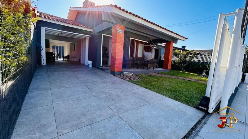 Casa belíssima com 3 quartos e piscina: 24ª foto da galeria de imagens do imóvel