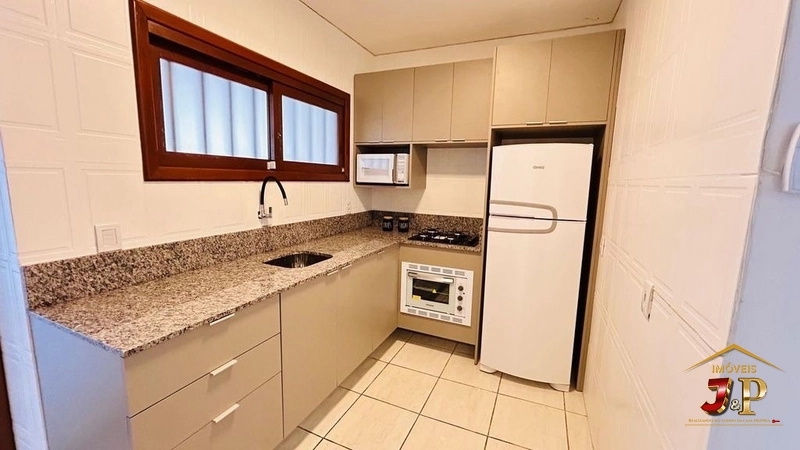 Casa belíssima com 3 quartos e piscina: 8ª foto da galeria de imagens do imóvel