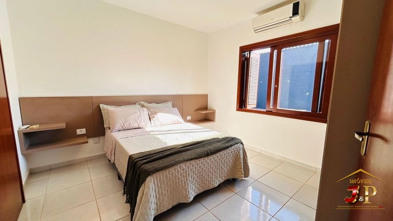 Casa belíssima com 3 quartos e piscina: 4ª foto da galeria de imagens do imóvel