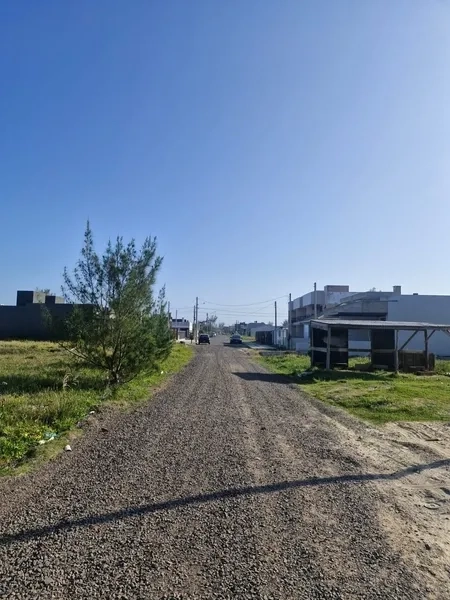Terreno com ótima localização e posição solar: 5ª foto da galeria de imagens do imóvel