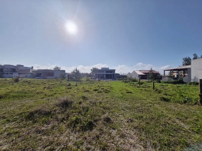 Terreno com ótima localização e posição solar: 3ª foto da galeria de imagens do imóvel
