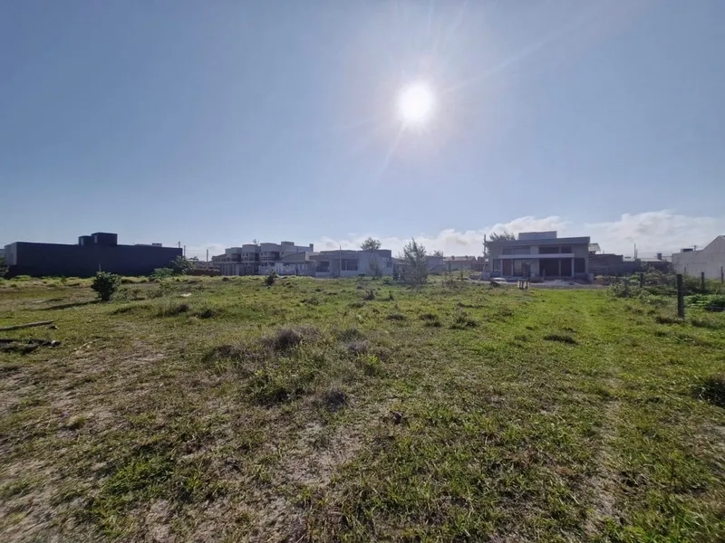 Terreno com ótima localização e posição solar: 2ª foto da galeria de imagens do imóvel