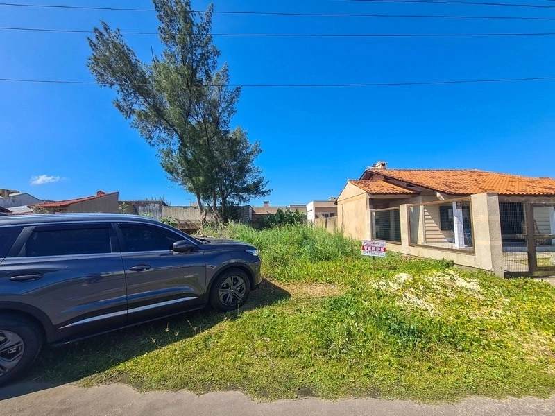 Para investidor - Terreno ideal para construção de geminadas: 3ª foto da galeria de imagens do imóvel