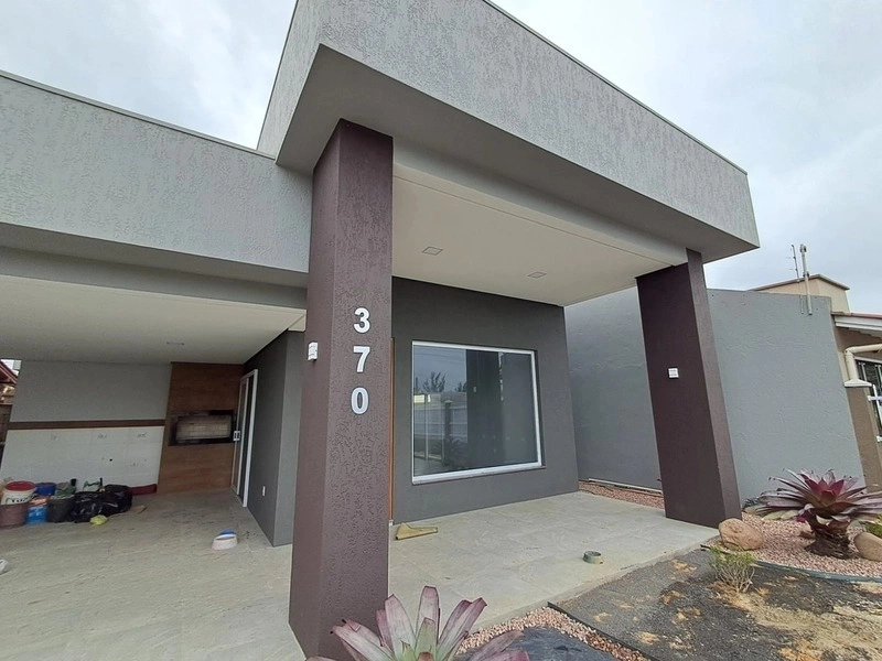 CASA 3 DORM (2 SUÍTES) - 2 QUADRAS DO MAR - JUNTO À PRAÇA: 5ª foto da galeria de imagens do imóvel